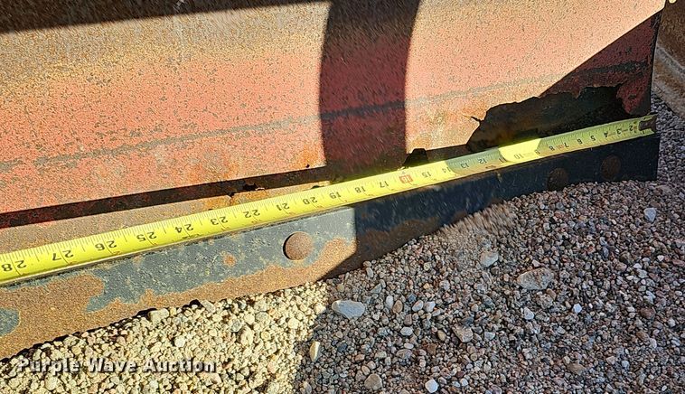 image for item MH9498 Hiniker  96" W snowplow