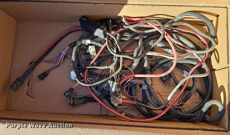 image for item MH9498 Hiniker  96" W snowplow