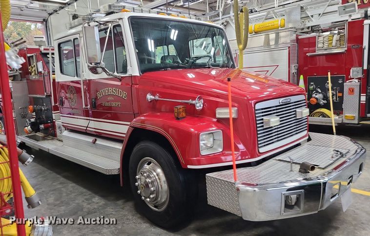 image for item MJ9466 1996 Freightliner FL70  fire truck