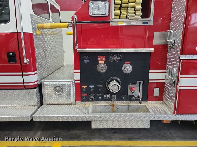 image for item MJ9466 1996 Freightliner FL70  fire truck