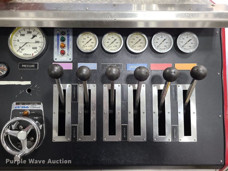 image for item MJ9466 1996 Freightliner FL70  fire truck