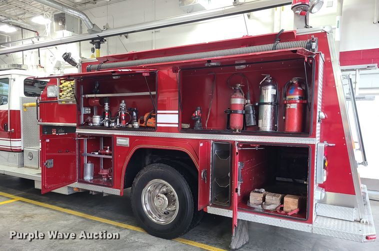 image for item MJ9466 1996 Freightliner FL70  fire truck