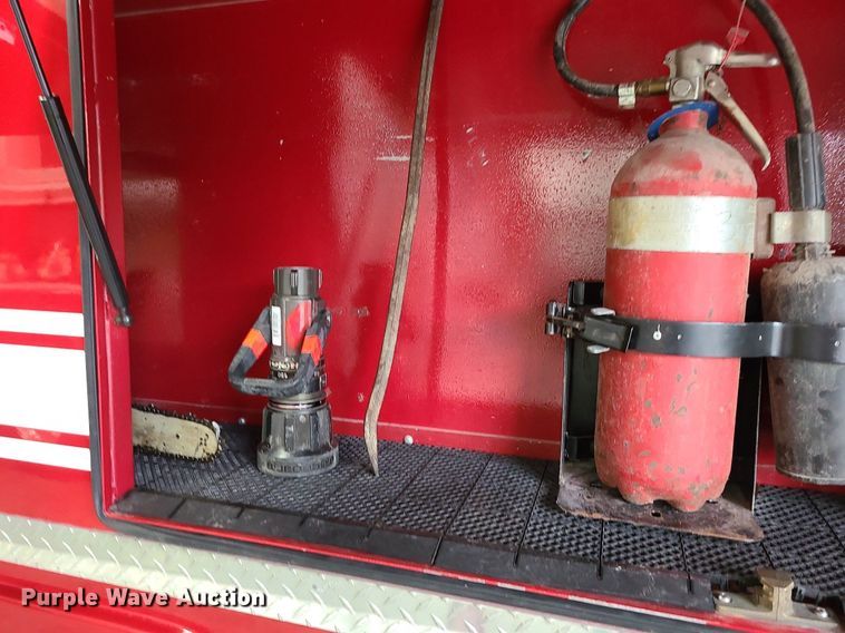 image for item MJ9466 1996 Freightliner FL70  fire truck