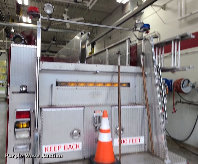 image for item MJ9466 1996 Freightliner FL70  fire truck