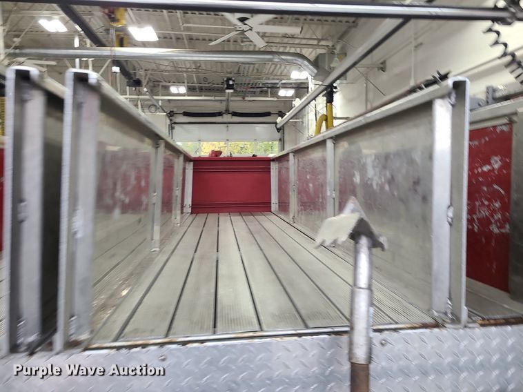 image for item MJ9466 1996 Freightliner FL70  fire truck