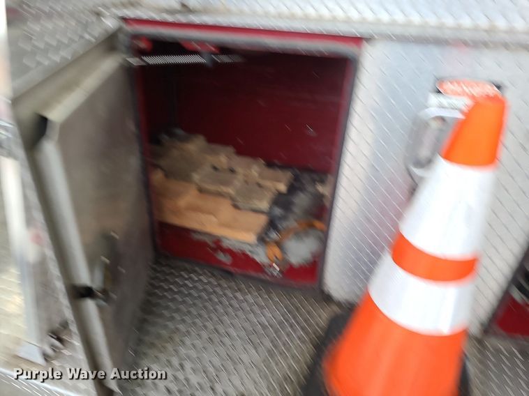 image for item MJ9466 1996 Freightliner FL70  fire truck