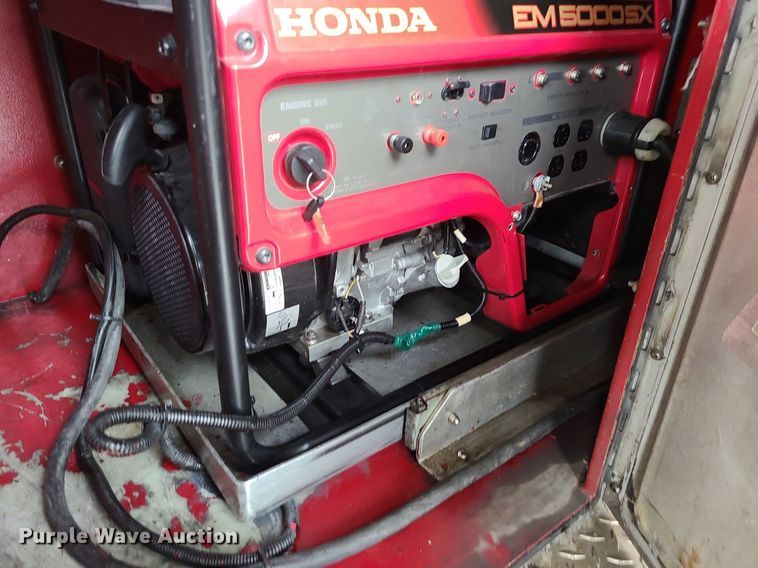 image for item MJ9466 1996 Freightliner FL70  fire truck