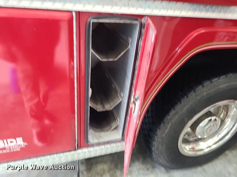 image for item MJ9466 1996 Freightliner FL70  fire truck