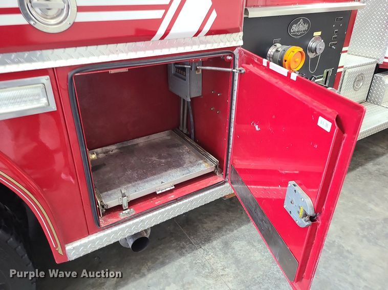 image for item MJ9466 1996 Freightliner FL70  fire truck