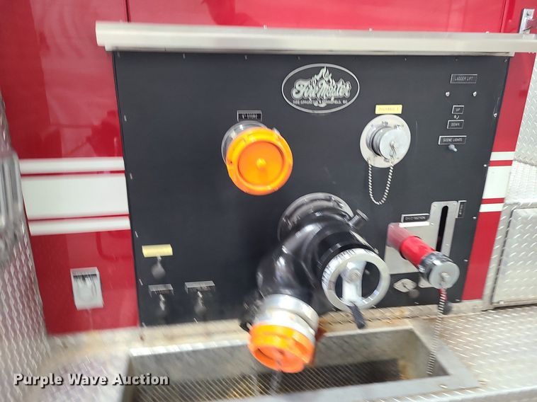 image for item MJ9466 1996 Freightliner FL70  fire truck