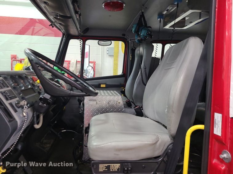 image for item MJ9466 1996 Freightliner FL70  fire truck