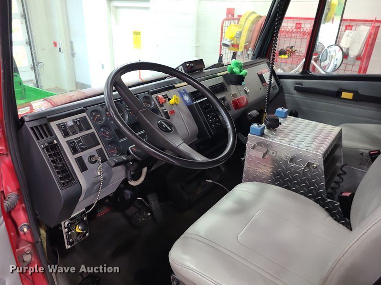 image for item MJ9466 1996 Freightliner FL70  fire truck