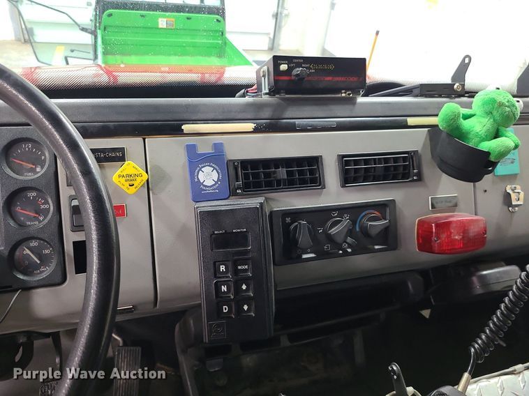 image for item MJ9466 1996 Freightliner FL70  fire truck