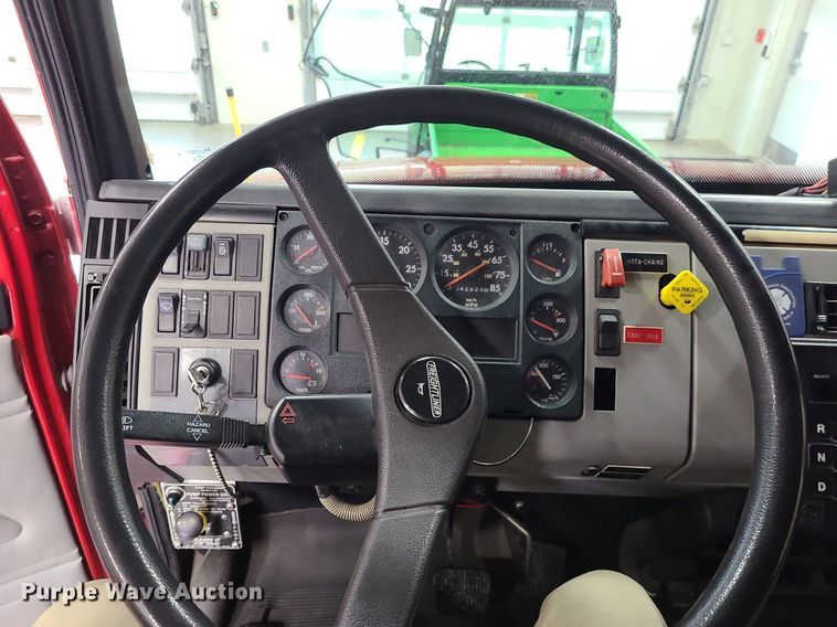 image for item MJ9466 1996 Freightliner FL70  fire truck