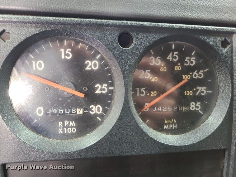 image for item MJ9466 1996 Freightliner FL70  fire truck