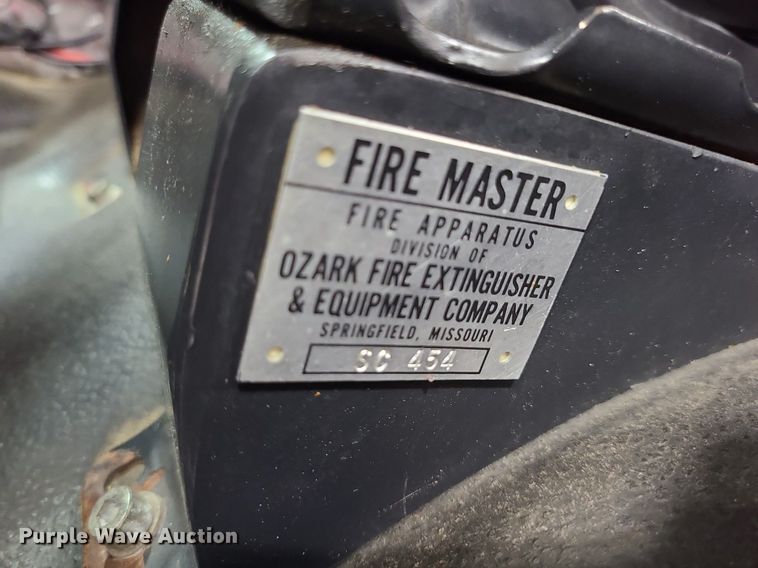 image for item MJ9466 1996 Freightliner FL70  fire truck