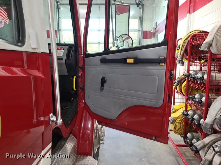 image for item MJ9466 1996 Freightliner FL70  fire truck