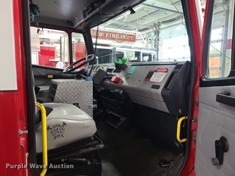 image for item MJ9466 1996 Freightliner FL70  fire truck