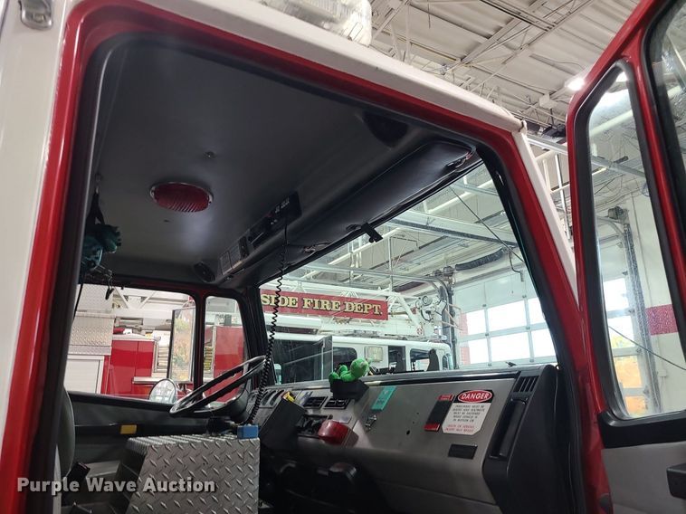 image for item MJ9466 1996 Freightliner FL70  fire truck