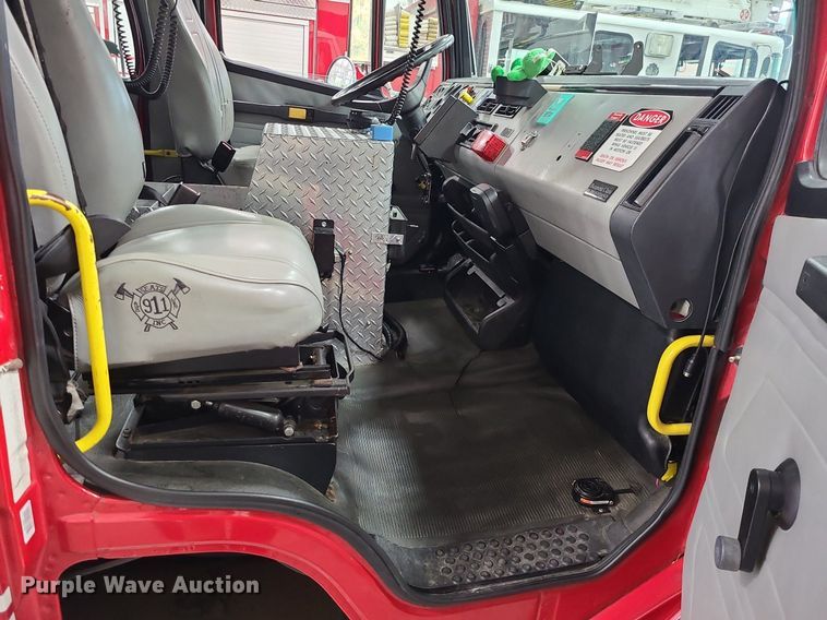 image for item MJ9466 1996 Freightliner FL70  fire truck