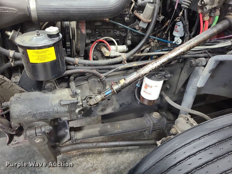 image for item MJ9466 1996 Freightliner FL70  fire truck