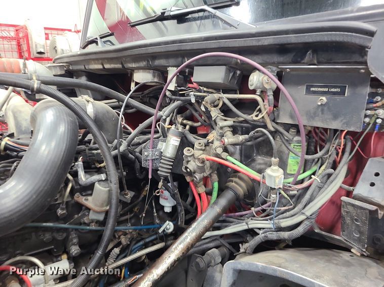 image for item MJ9466 1996 Freightliner FL70  fire truck