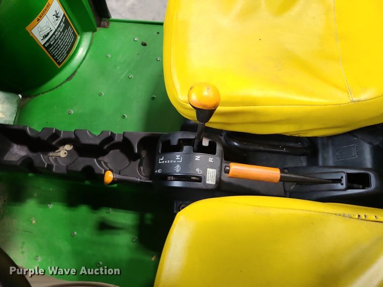 image for item MJ9467 John Deere HPX Gator  utility vehicle