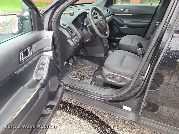 image for item MJ9471 2018 Ford Explorer Police Interceptor  SUV