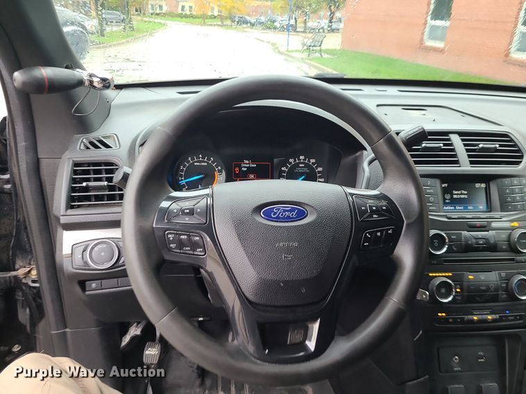 image for item MJ9471 2018 Ford Explorer Police Interceptor  SUV
