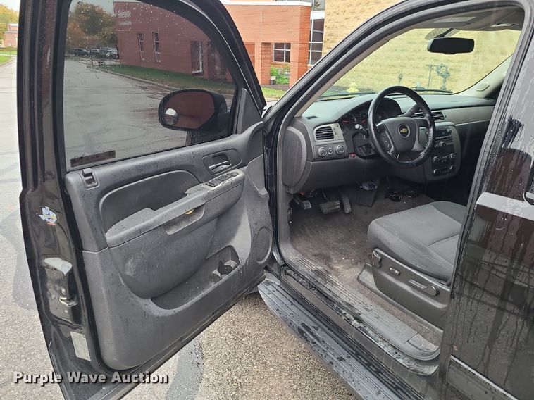 image for item MJ9472 2012 Chevrolet Tahoe Police  SUV