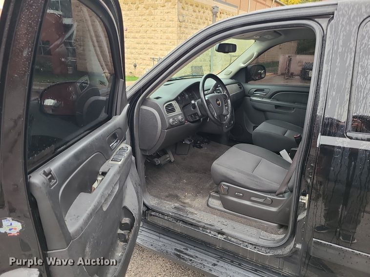 image for item MJ9472 2012 Chevrolet Tahoe Police  SUV