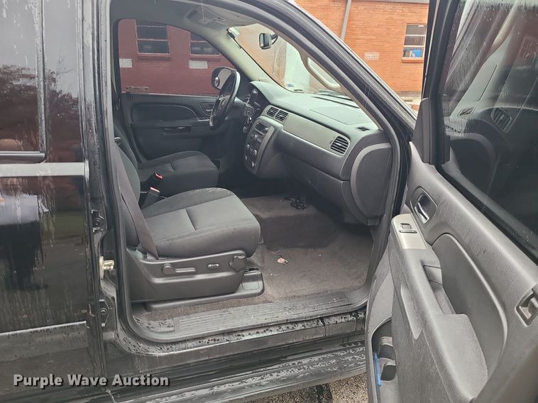 image for item MJ9472 2012 Chevrolet Tahoe Police  SUV