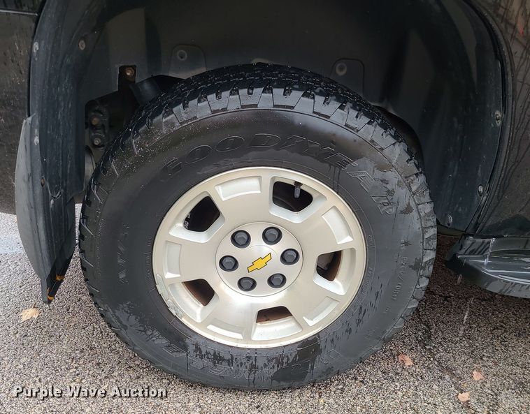 image for item MJ9472 2012 Chevrolet Tahoe Police  SUV