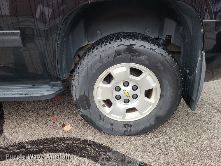 image for item MJ9472 2012 Chevrolet Tahoe Police  SUV