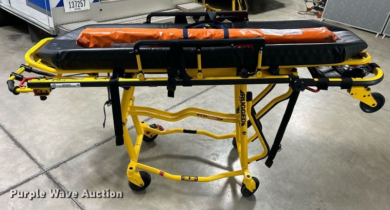image for item MO9068 Stryker 6092 EZ-Pro R3  Stretcher