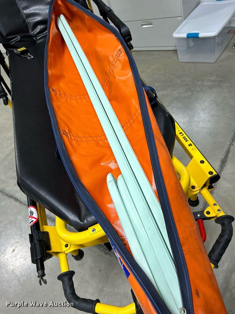 image for item MO9068 Stryker 6092 EZ-Pro R3  Stretcher