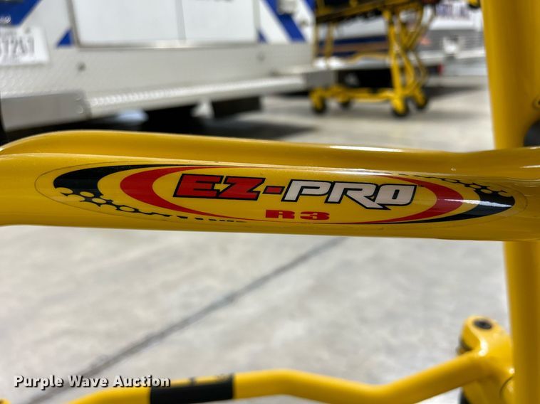 image for item MO9068 Stryker 6092 EZ-Pro R3  Stretcher