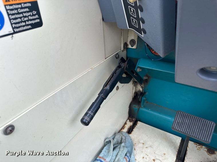 image for item MQ9502 Tennant 6500  sweeper