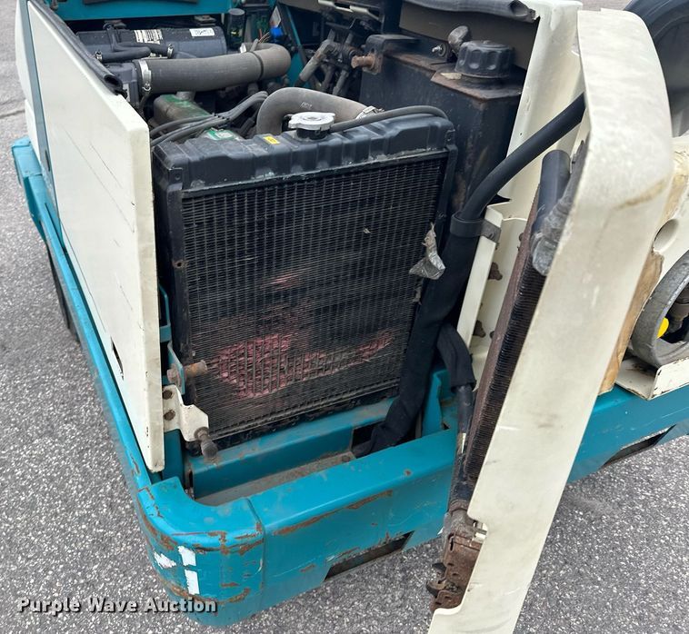 image for item MQ9502 Tennant 6500  sweeper