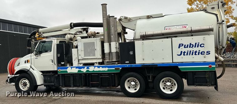 image for item MQ9503 2002 Sterling LT7501  sewer jetter truck