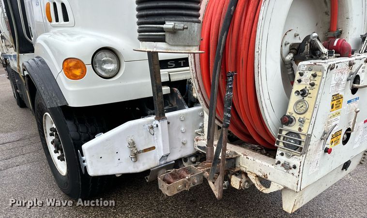 image for item MQ9503 2002 Sterling LT7501  sewer jetter truck