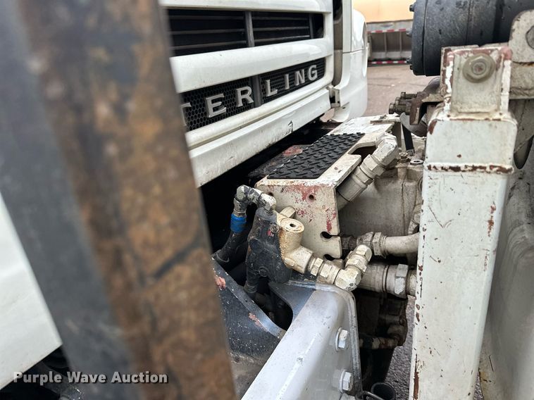 image for item MQ9503 2002 Sterling LT7501  sewer jetter truck