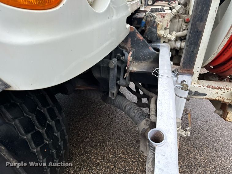 image for item MQ9503 2002 Sterling LT7501  sewer jetter truck