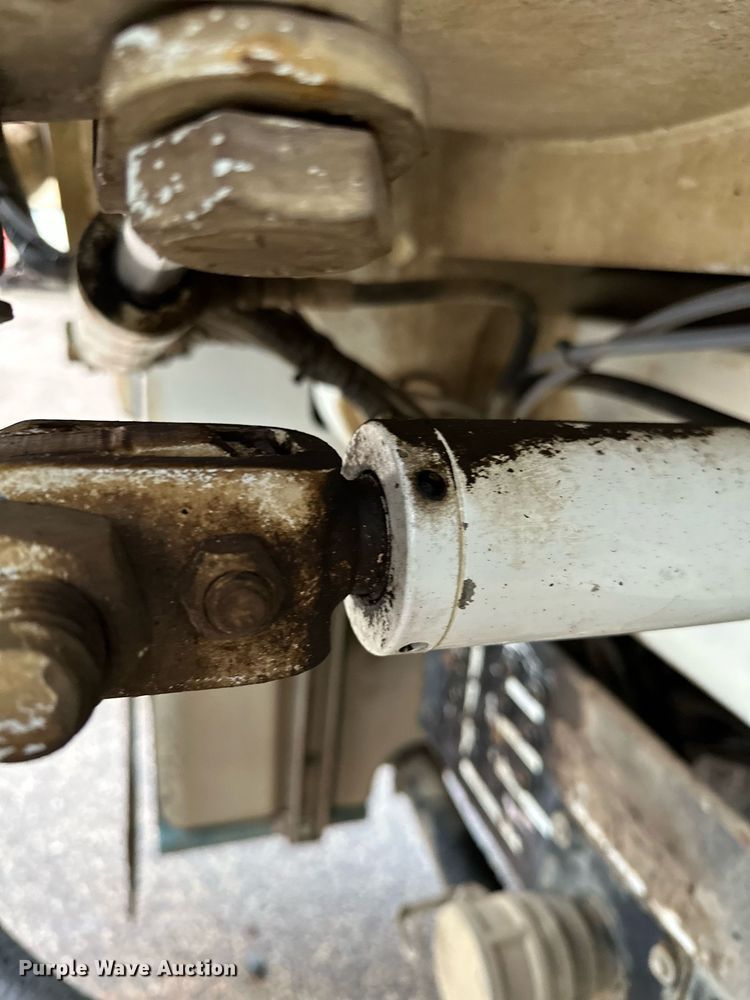 image for item MQ9503 2002 Sterling LT7501  sewer jetter truck