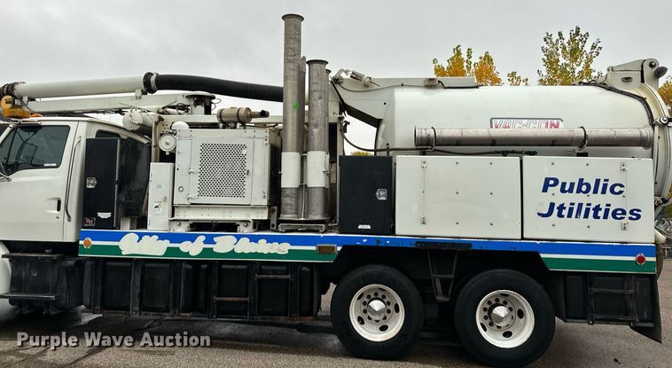 image for item MQ9503 2002 Sterling LT7501  sewer jetter truck