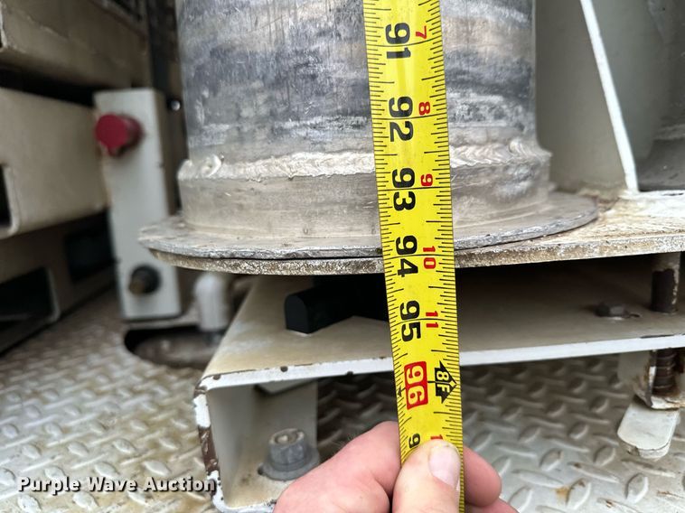 image for item MQ9503 2002 Sterling LT7501  sewer jetter truck