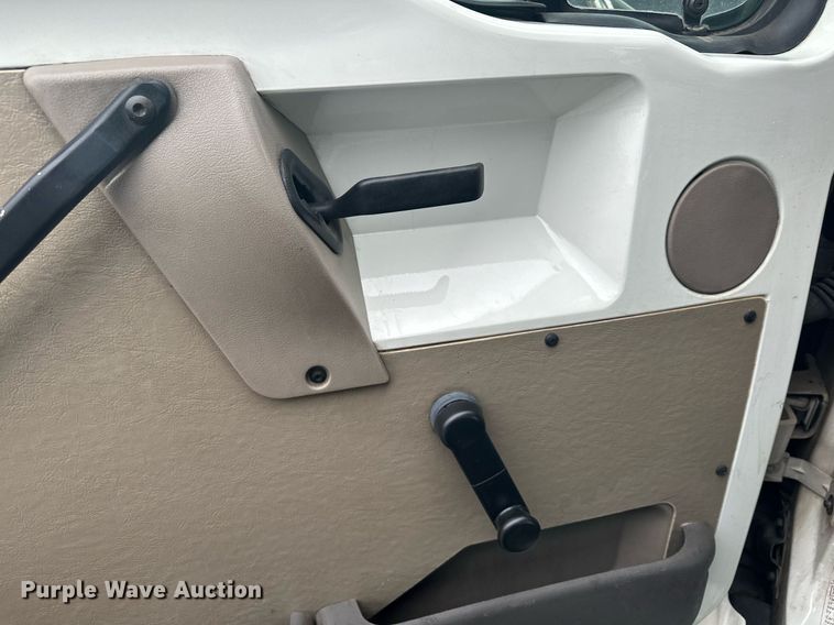 image for item MQ9503 2002 Sterling LT7501  sewer jetter truck