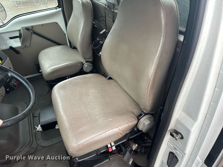 image for item MQ9503 2002 Sterling LT7501  sewer jetter truck