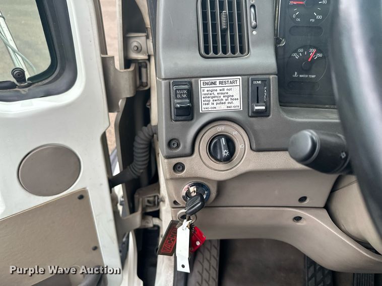 image for item MQ9503 2002 Sterling LT7501  sewer jetter truck