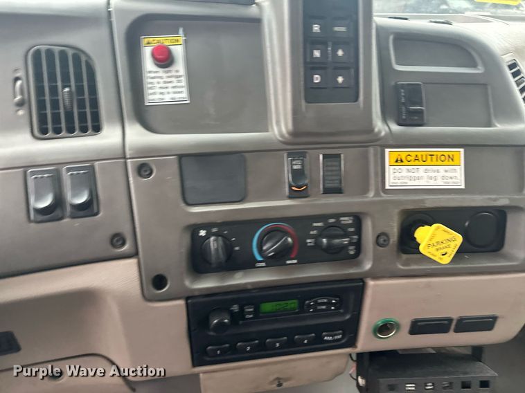 image for item MQ9503 2002 Sterling LT7501  sewer jetter truck